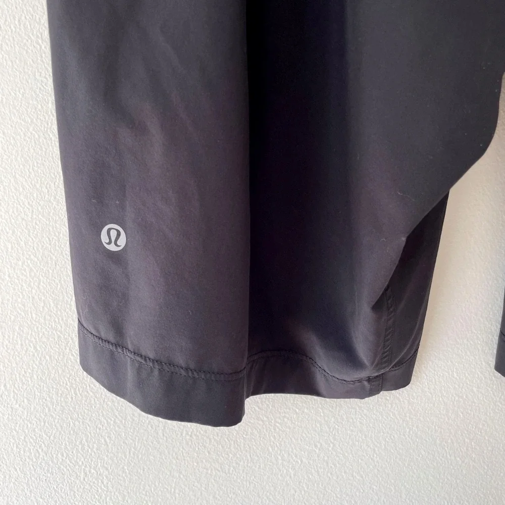 Lululemon Athletic Shorts Mens M Black Pace Breaker Training Gym Athleisure